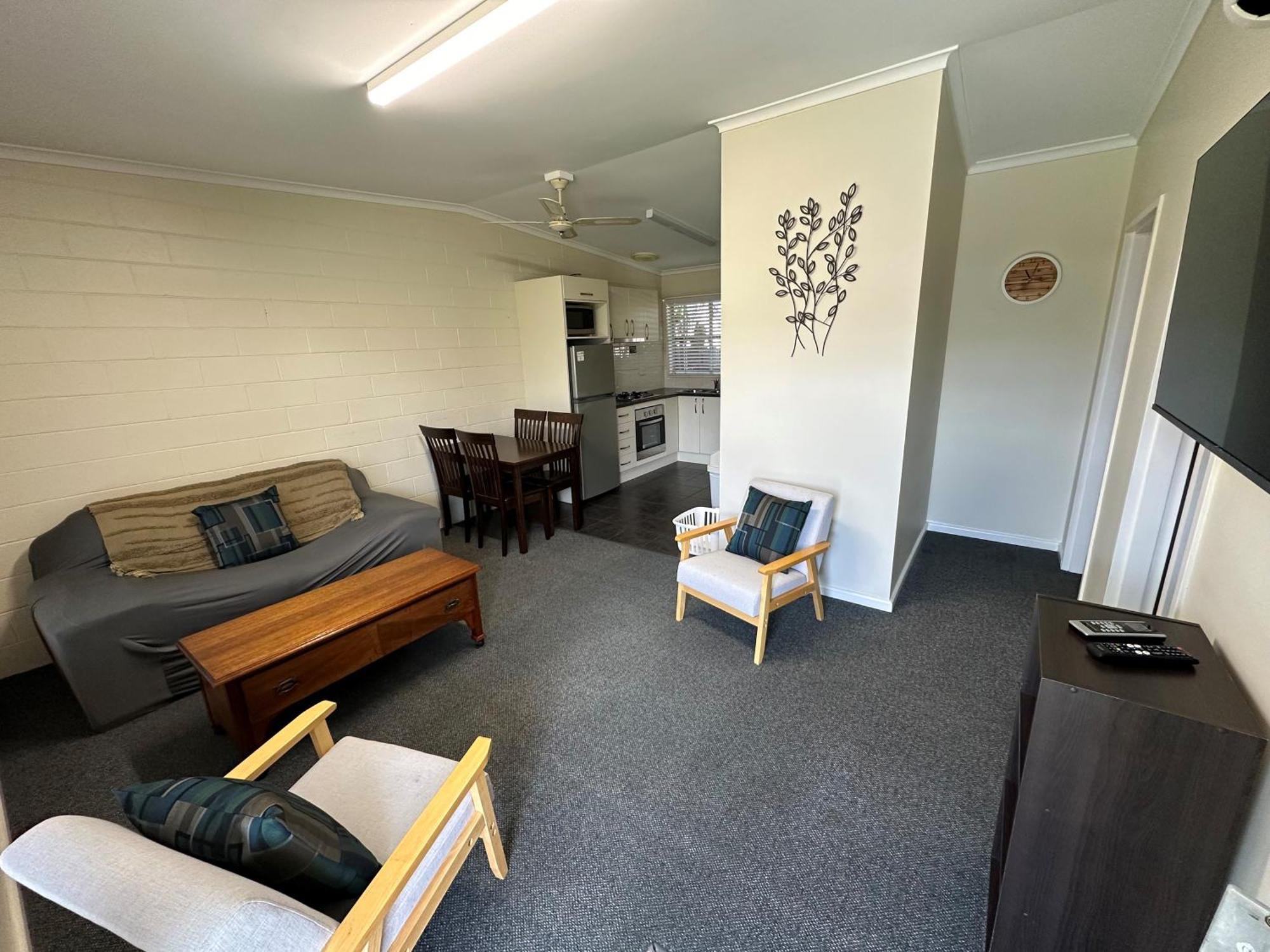 The Silver Bream Motel & Self Contained Units マラクータ エクステリア 写真